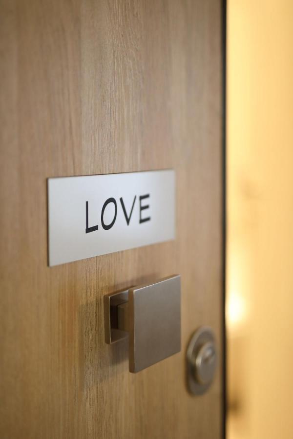 Love Luxury Central Apartment เอเธนส์ ภายนอก รูปภาพ